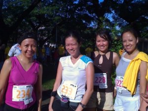 up ptaa after the run...they had decent finish time (wag ko daw i-post)