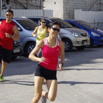 255479_10150884756098354_494895188_n